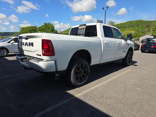 2025 RAM 2500 Laramie Crew Cab 4x4 6'4' Box