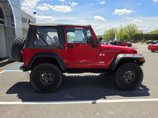 Flame Red Clearcoat 2005 Jeep Wrangler X
