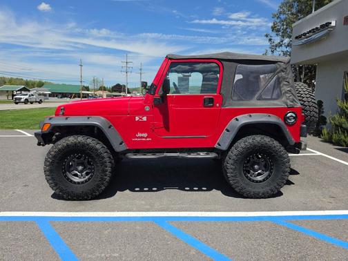 Flame Red Clearcoat 2005 Jeep Wrangler X