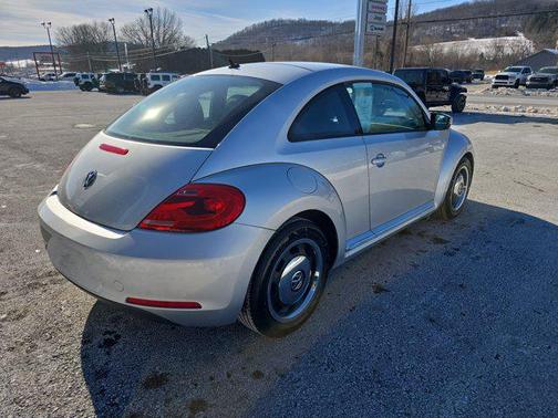 2012 Volkswagen Beetle 2.5L