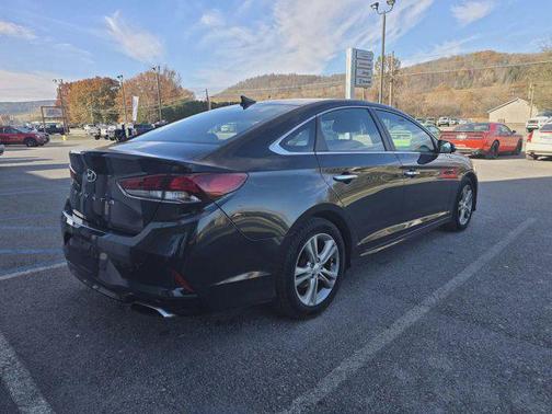 2018 Hyundai SONATA SEL