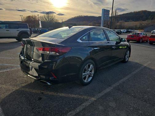 2018 Hyundai SONATA SEL