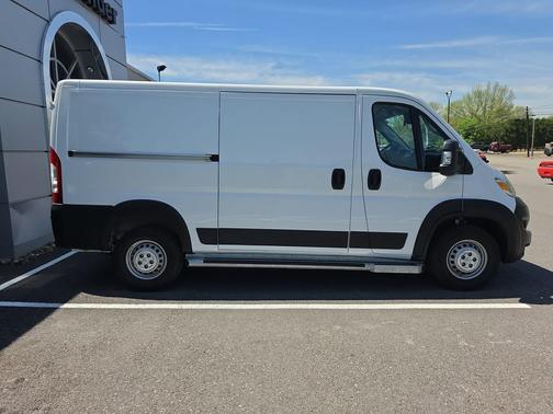 Bright White Clearcoat 2025 RAM ProMaster 2500 Tradesman