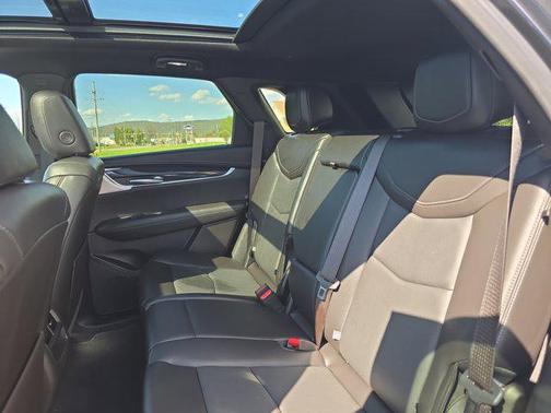 Stellar Black Metallic 2022 Cadillac XT5 Premium Luxury