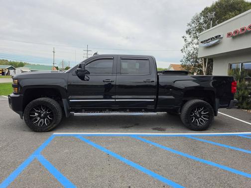 Black 2015 Chevrolet Silverado 2500 High Country