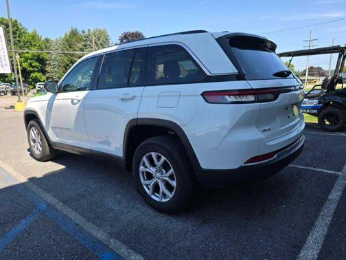 2022 Jeep Grand Cherokee Limited X
