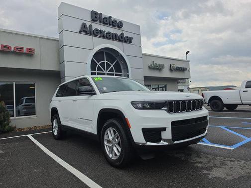 Bright White Clearcoat 2024 Jeep Grand Cherokee L Laredo