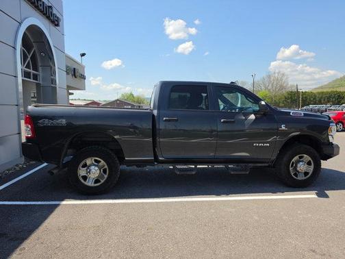 Maximum Steel Metallic Clearcoat 2021 RAM 2500 Tradesman Crew Cab 4x4 6'4' Box