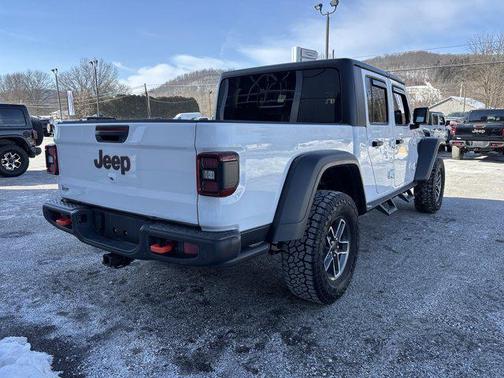 2024 Jeep Gladiator Mojave