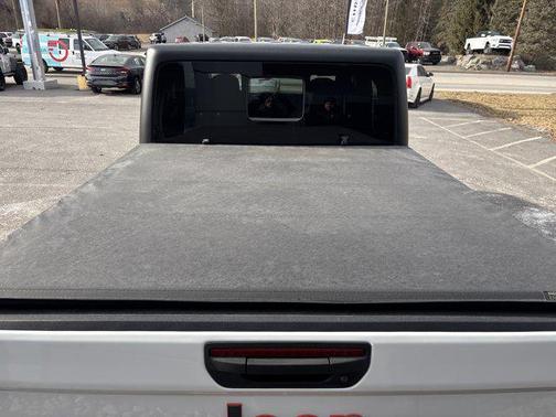 2024 Jeep Gladiator Mojave