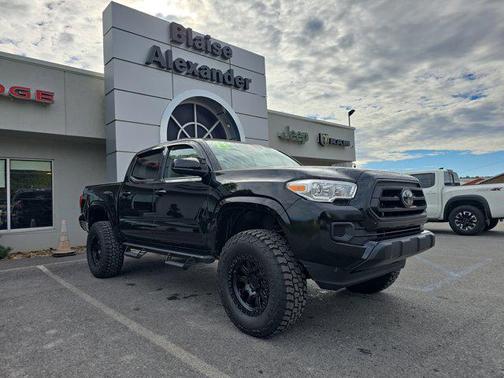 2023 Toyota Tacoma SR
