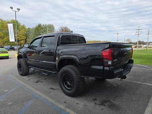 2023 Toyota Tacoma SR