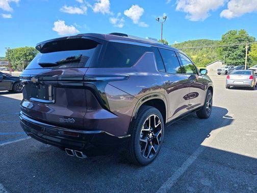 2025 Chevrolet Traverse High Country