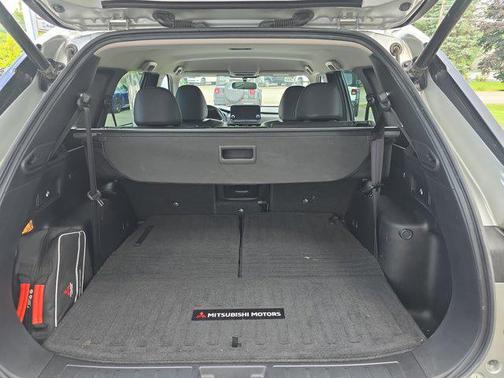 2022 Mitsubishi Outlander Black Edition S-AWC