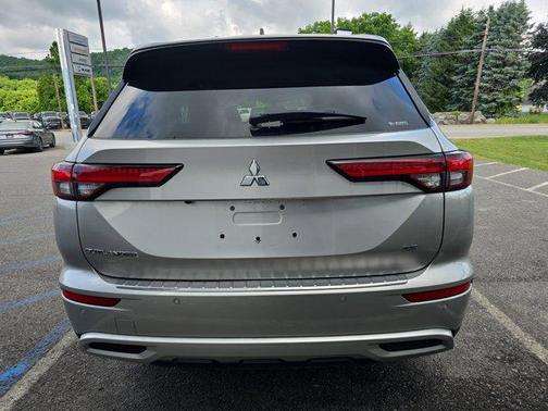 2022 Mitsubishi Outlander Black Edition S-AWC