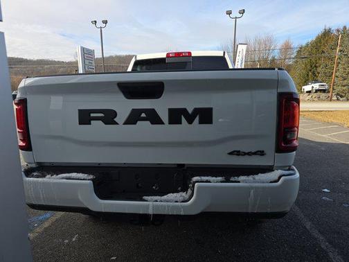 2026 RAM 2500 Black Express Crew Cab 4x4 6'4' Box