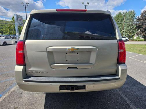 2017 Chevrolet Suburban LT