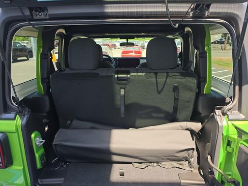 Mojito Clearcoat 2026 Jeep Wrangler Sport