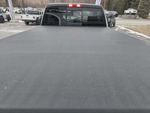 2021 RAM 2500 Tradesman Regular Cab 4x4 8' Box