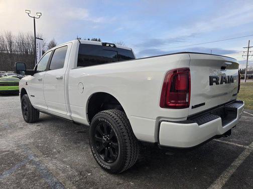 2026 RAM 2500 Laramie Crew Cab 4x4 6'4' Box