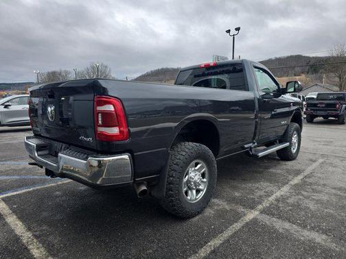 2021 RAM 3500 Big Horn Regular Cab 4x4 8' Box