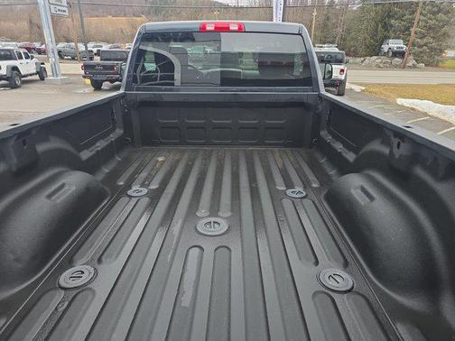 2021 RAM 3500 Big Horn Regular Cab 4x4 8' Box