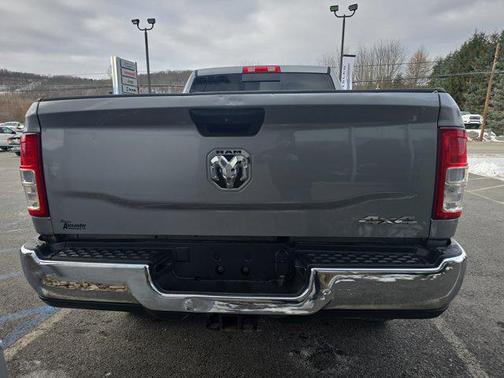 2020 RAM 2500 Tradesman Crew Cab 4X4 6'4' Box