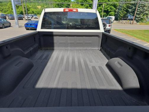 2023 RAM 2500 Tradesman Crew Cab 4x4 8' Box