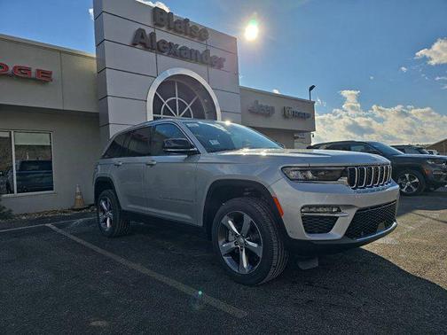 2025 Jeep Grand Cherokee Limited X