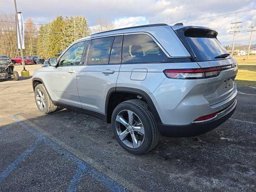 2025 Jeep Grand Cherokee Limited X