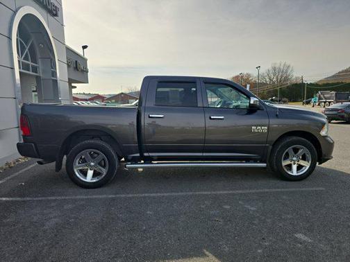 2017 RAM 1500 Express