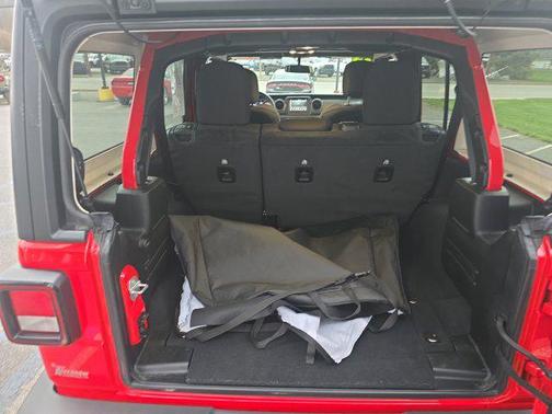 2022 Jeep Wrangler Willys