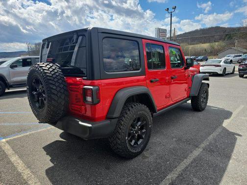 2022 Jeep Wrangler Willys