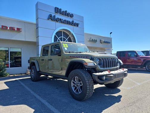 2025 Jeep Gladiator Mojave X
