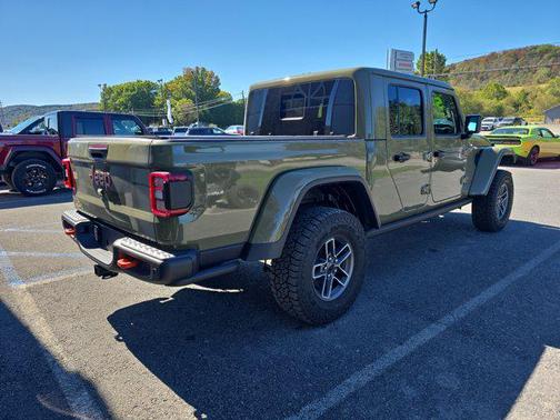 2025 Jeep Gladiator Mojave X