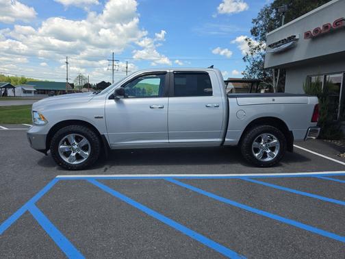 Bright Silver Metallic Clearcoat 2017 RAM 1500 Lone Star