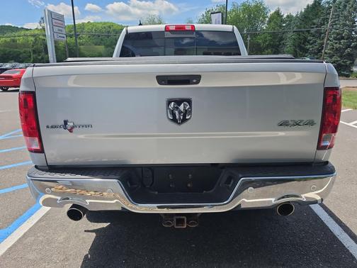 Bright Silver Metallic Clearcoat 2017 RAM 1500 Lone Star