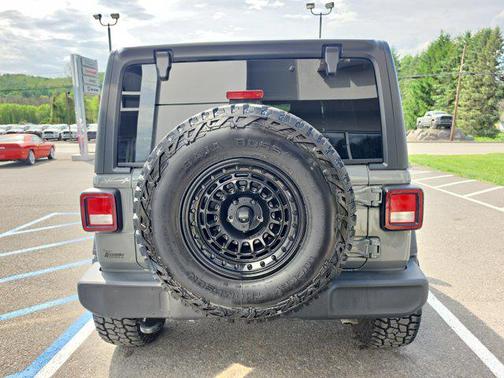 Sting-Gray Clearcoat 2021 Jeep Wrangler Unlimited Sport Altitude