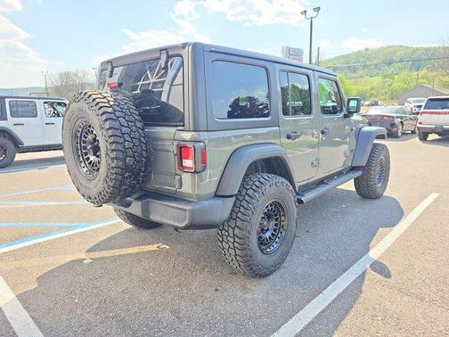Sting-Gray Clearcoat 2021 Jeep Wrangler Unlimited Sport Altitude