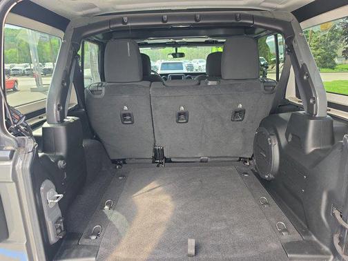 Sting-Gray Clearcoat 2021 Jeep Wrangler Unlimited Sport Altitude