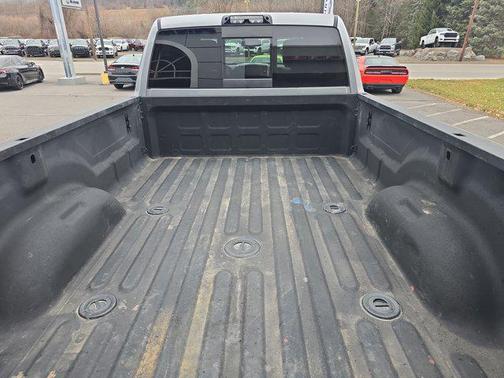 2020 RAM 3500 Laramie Crew Cab 4x4 8' Box