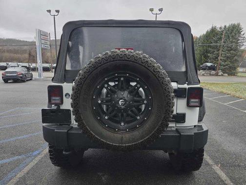 2016 Jeep Wrangler Sport