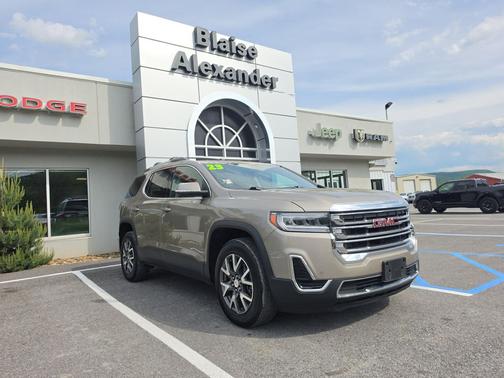 Light Stone Metallic 2023 GMC Acadia AWD SLE