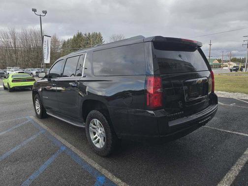 2018 Chevrolet Suburban LT