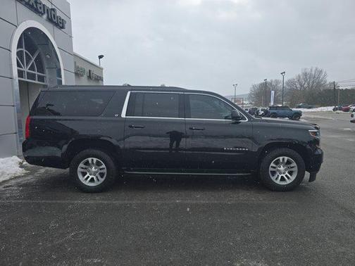 2018 Chevrolet Suburban LT