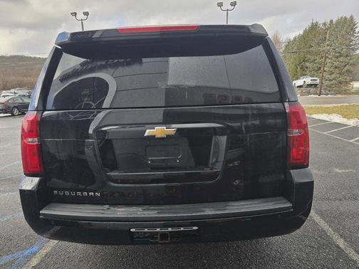 2018 Chevrolet Suburban LT