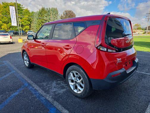 2022 Kia Soul LX
