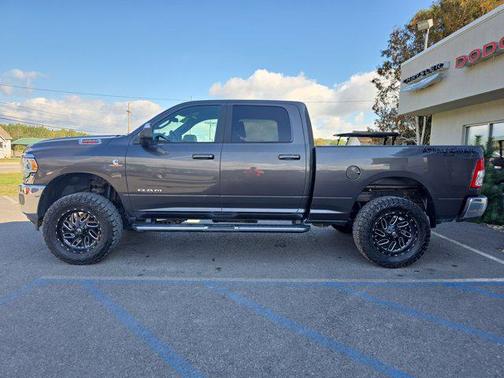 2021 RAM 2500 Big Horn Crew Cab 4x4 6'4' Box