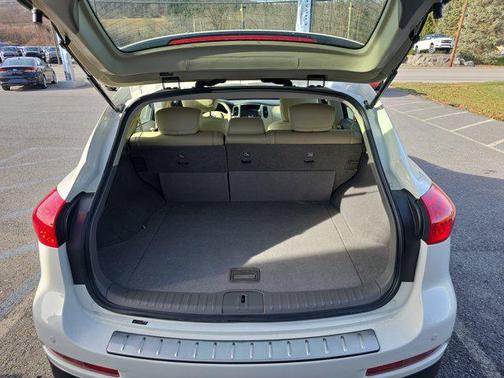 2015 INFINITI QX50 Journey