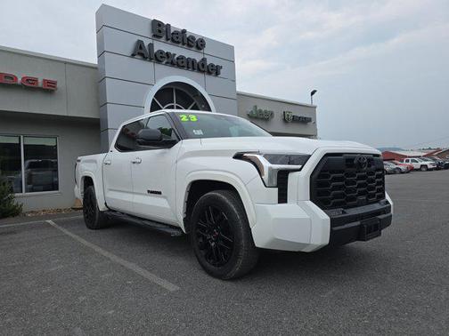 2023 Toyota Tundra SR5